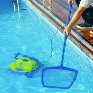 swimming pool maintenance - Ottawa Home & Garden