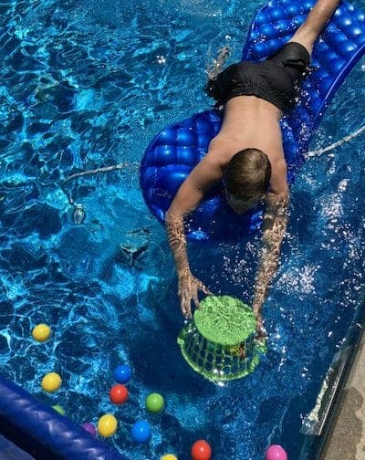 hungry hippos pool game